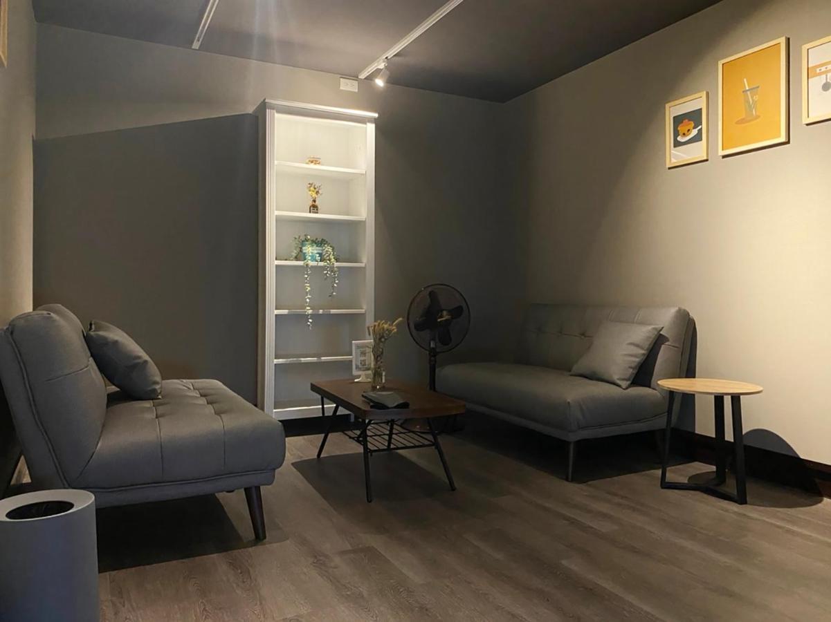 Appartement Easyliving à Tainan Extérieur photo